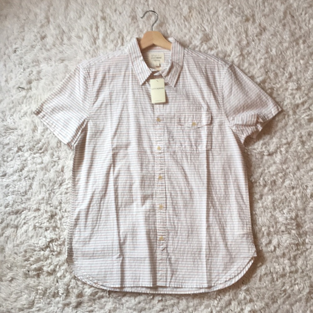 NWT Lucky Brand. Men's short sleeve button down.